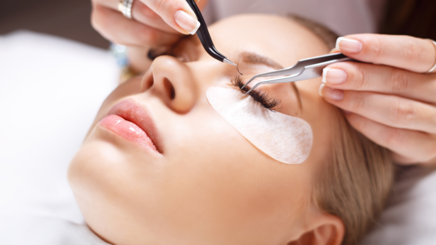 Thriving Lash & Beauty Franchise – Two Modern Locations for Sale